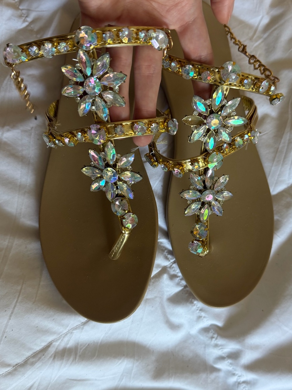 🆕 Jewel T-Strap Sandals Rhinestone Flats - gold